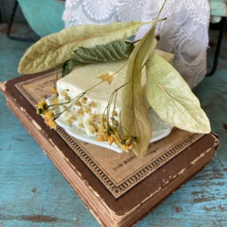 Waschkultur Münchner Lindenblüte - Mangobutter-Seife, fein duftend nach Lindenblüten