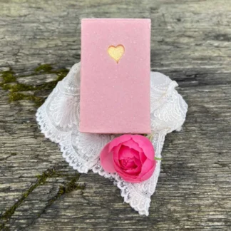Waschkultur Rosi - Feine Schafmilchseife mit Rosenduft